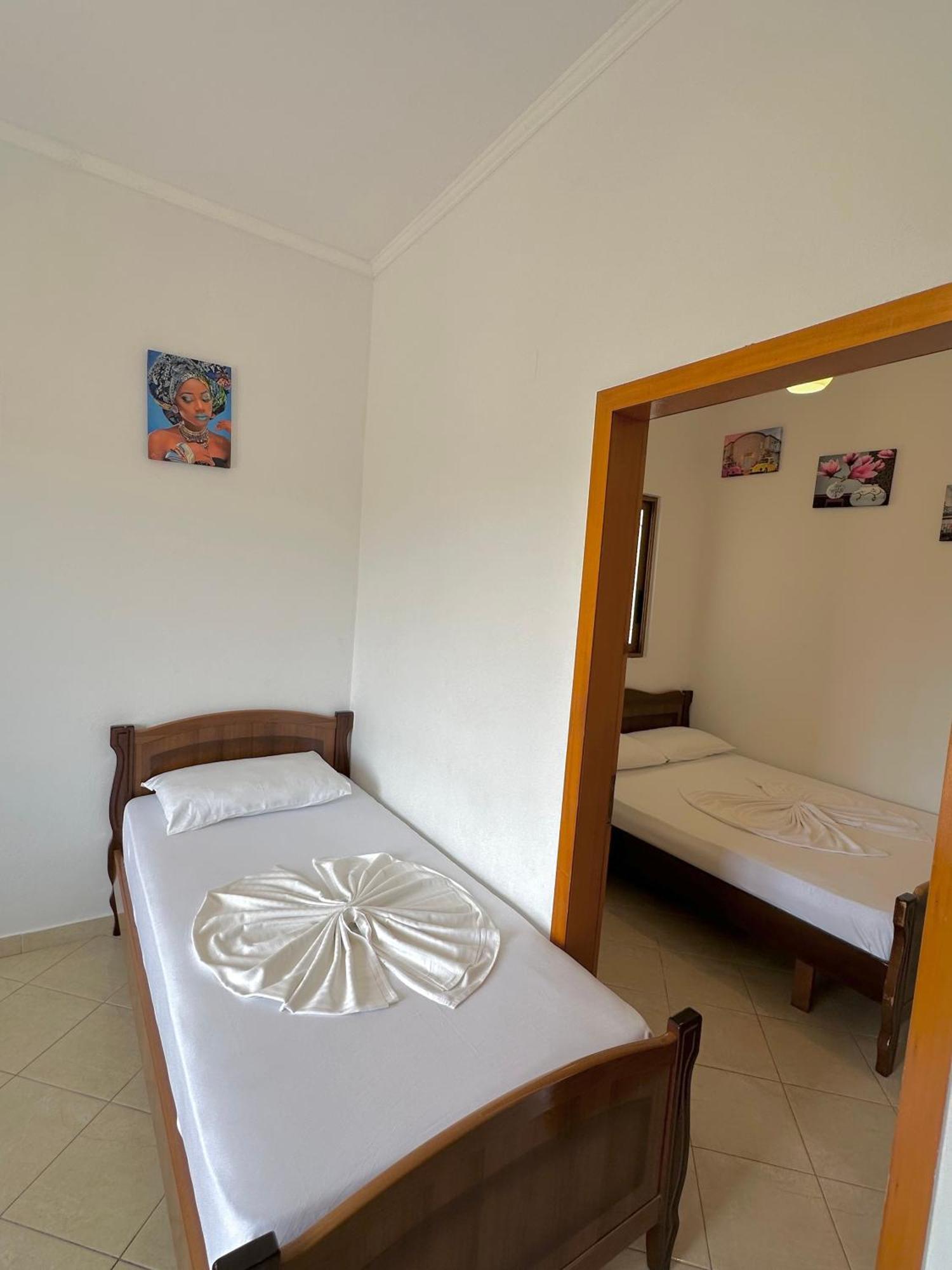 Vila NelaMari Apartment Ksamil Luaran gambar