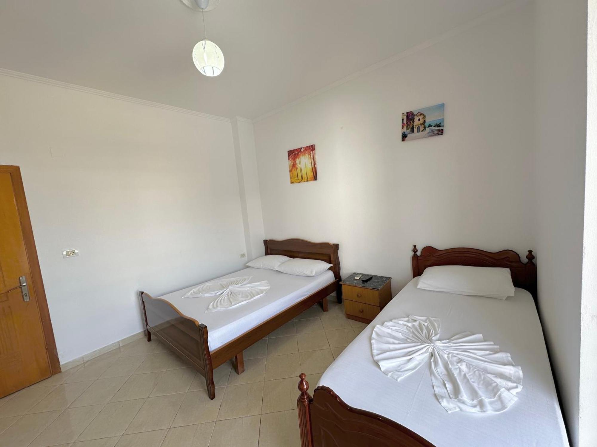 Vila NelaMari Apartment Ksamil Luaran gambar